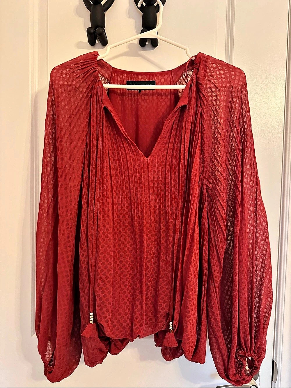 NWOT ZARA Blouse in Red Size Medium